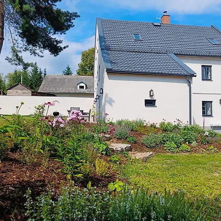 Velka Javorska Holiday home *