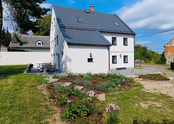 Semesterbostad Velka Javorska Žandov